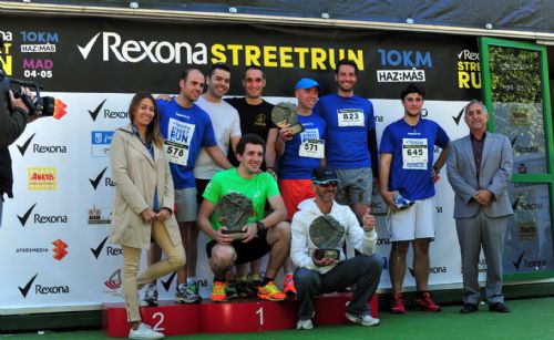 Foto del podium de la carrera Rexona Street Run de Madrid 2014