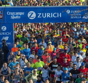 Salida de la Maratón de Sevilla 2015