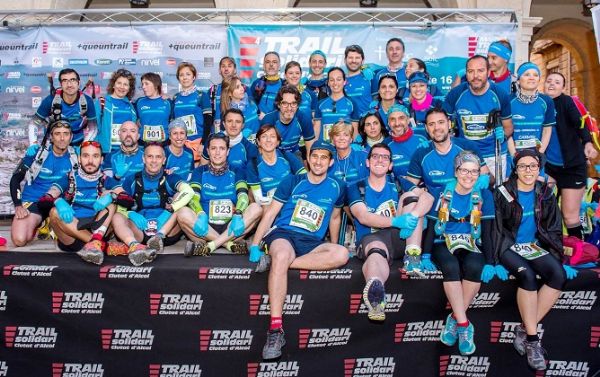 El equipo Eurotaller-Theodora lleva sonrisas a los niños hospitalizados
