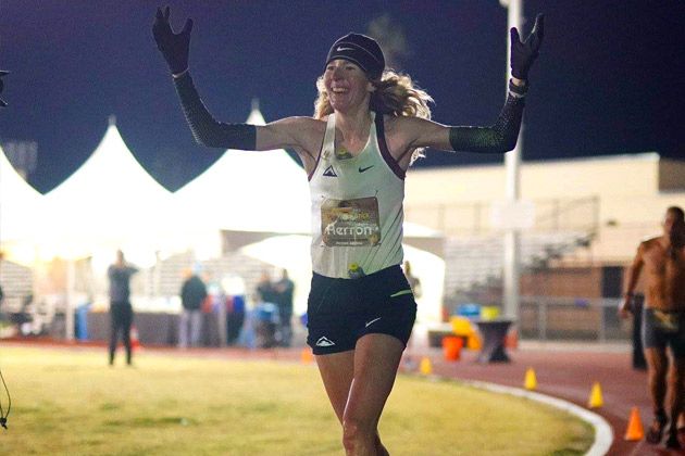 Camille durante la carrera. Foto: Aravaipa Running/Howie Stern